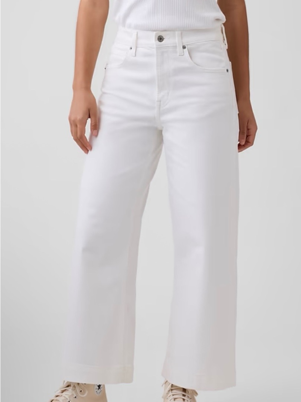 GAP Factory White High-Rise Wide-Leg Crop Jeans - Picture 2 of 13